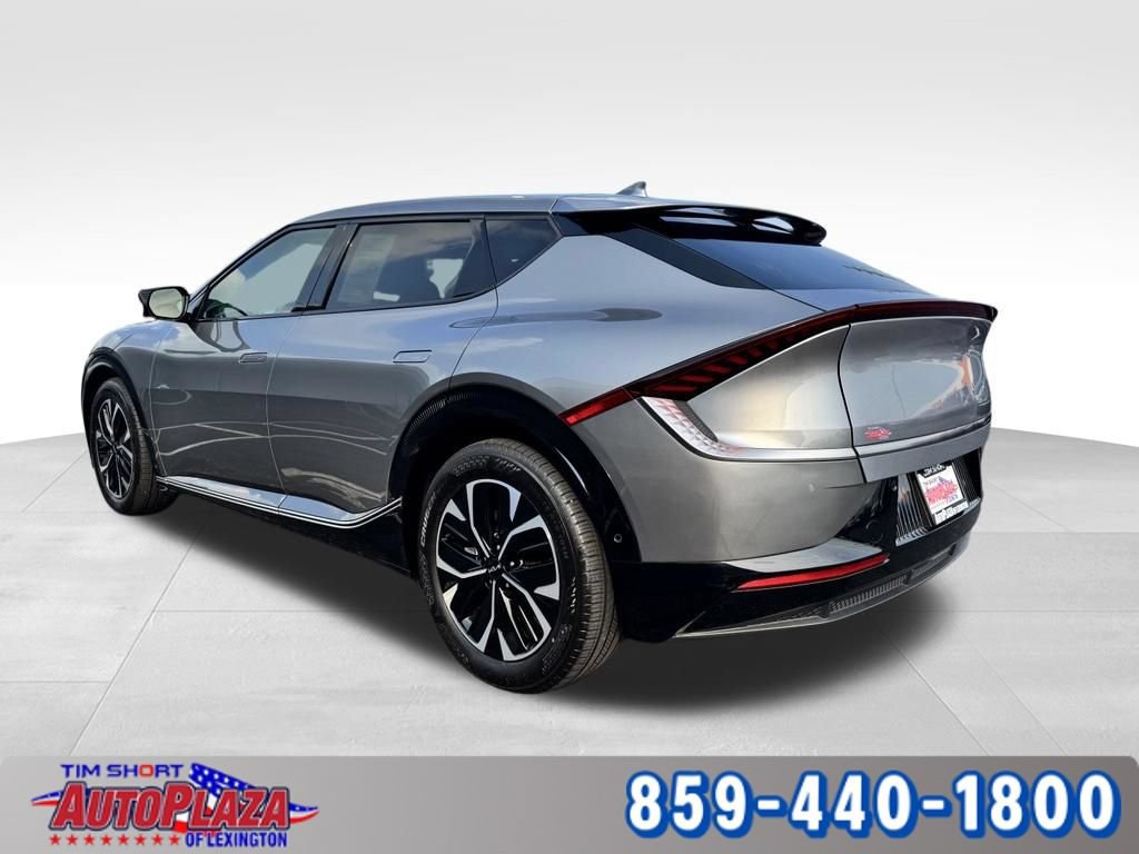 Used 2024 Kia EV6 Wind w/ Wind Technology Package AWD/4WD image 2