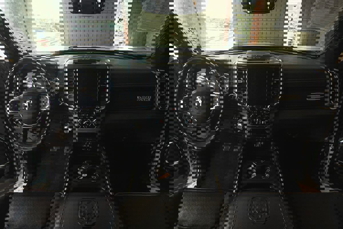 Used 2024 RAM 1500 Laramie image 22