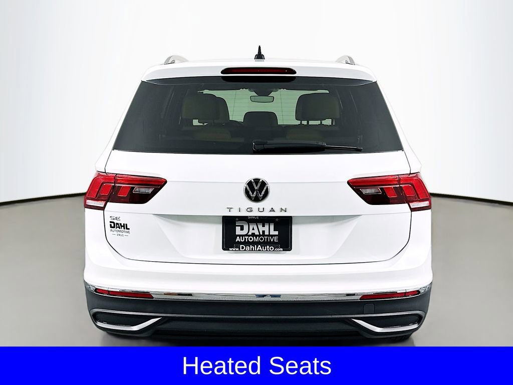 Used 2023 Volkswagen Tiguan SE image 7