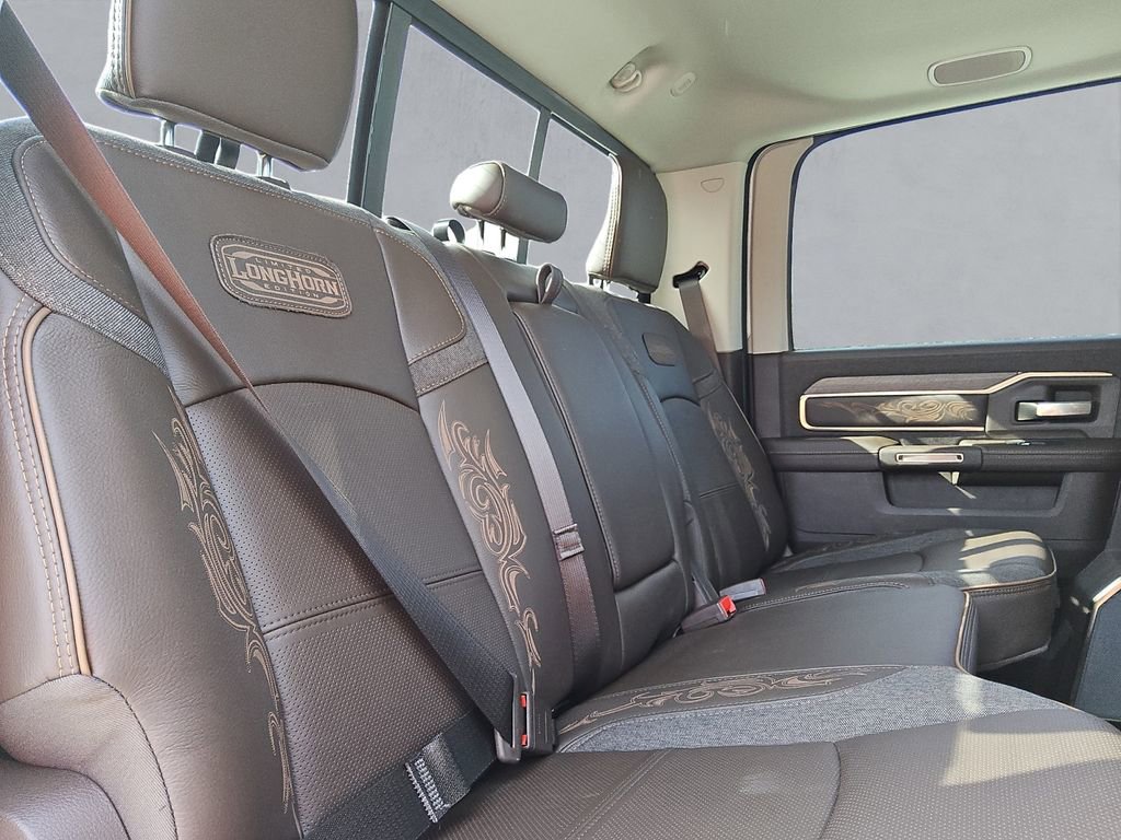 New 2026 RAM 3500 Longhorn image 32