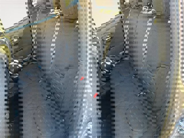 Used 2019 Jeep Renegade Latitude image 13