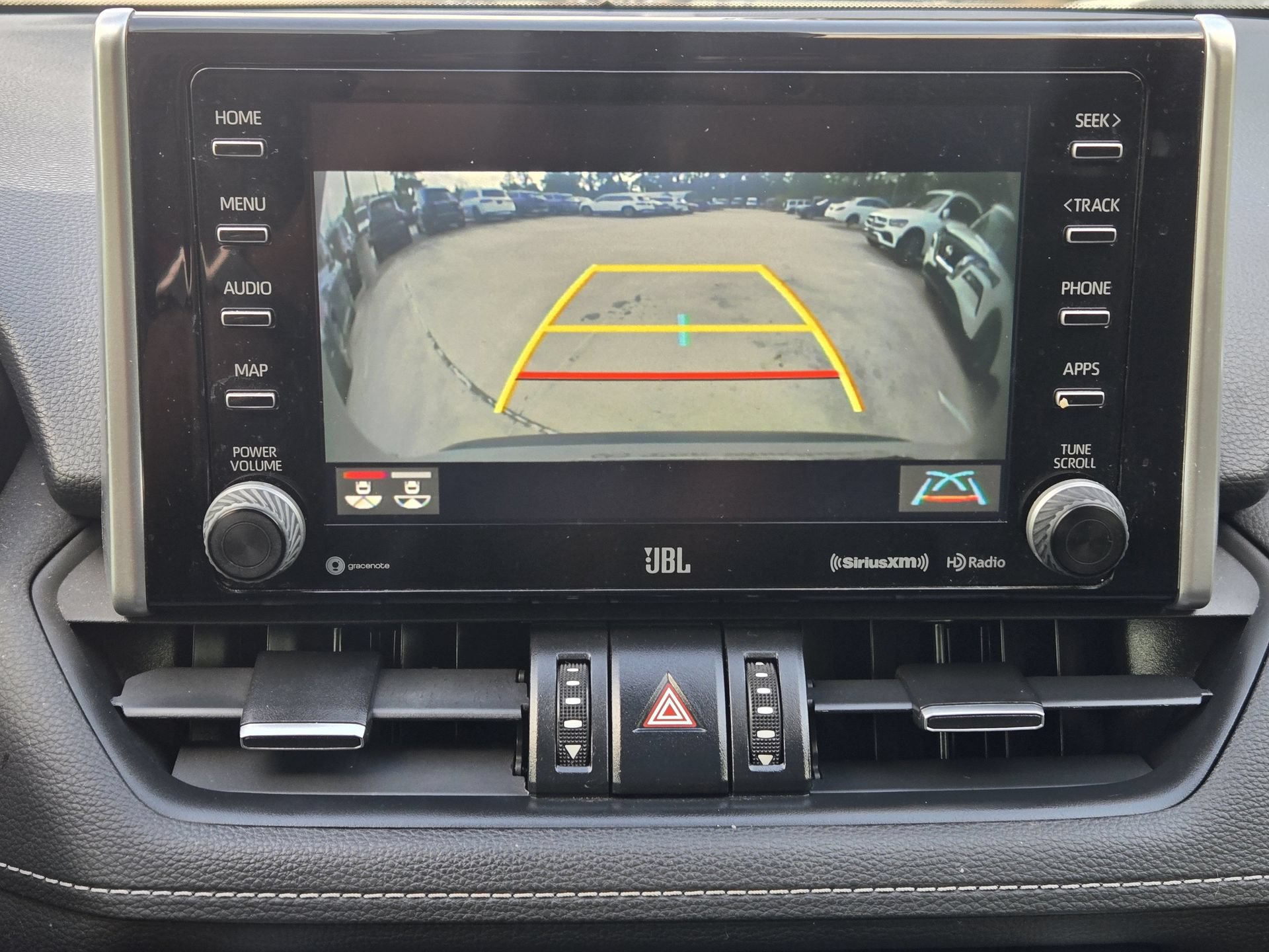 Used 2020 Toyota RAV4 XLE Premium FWD image 17