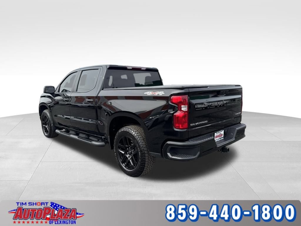Used 2024 Chevrolet Silverado 1500 Custom image 2