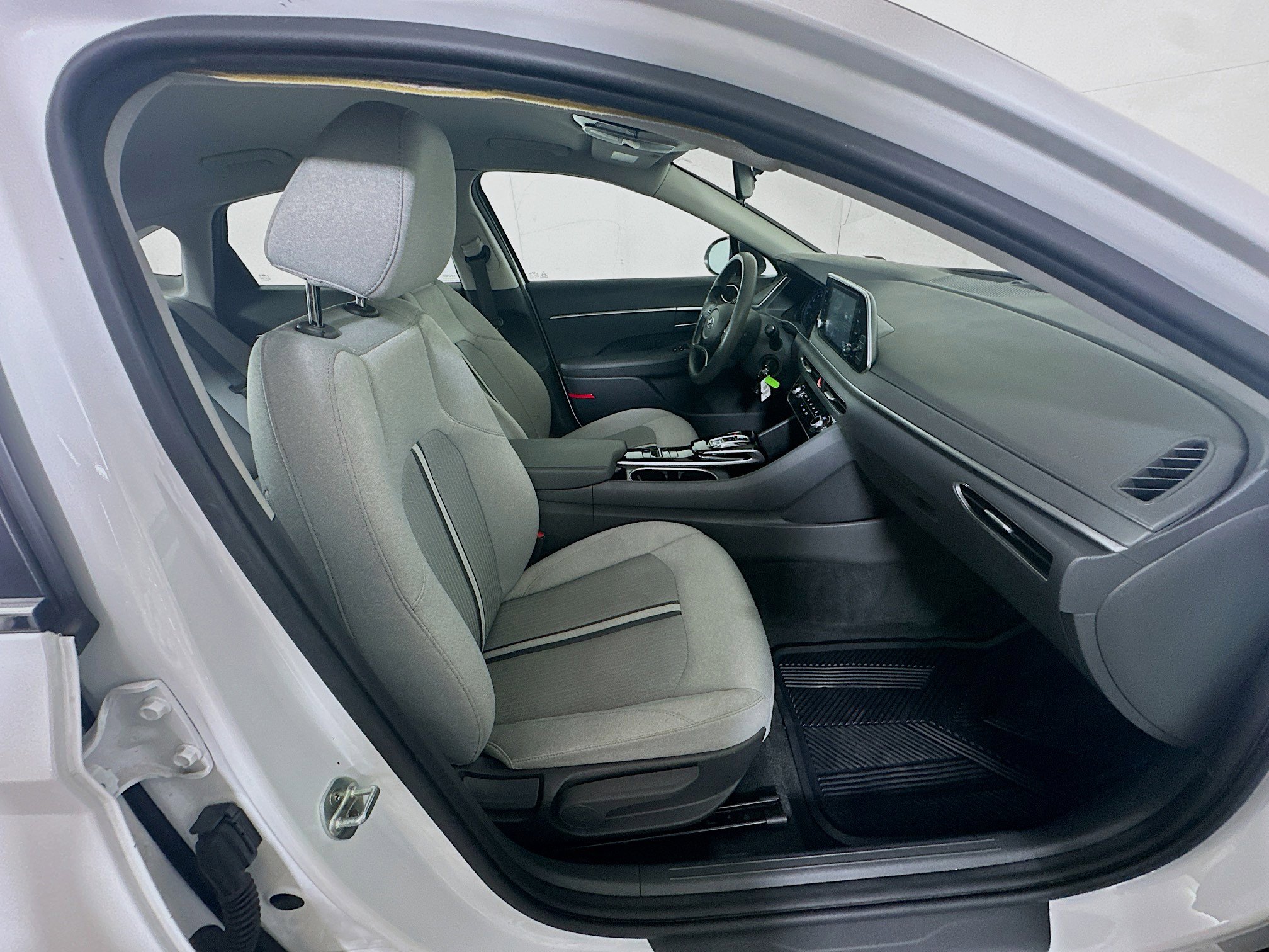 Used 2022 Hyundai Sonata SE FWD image 29