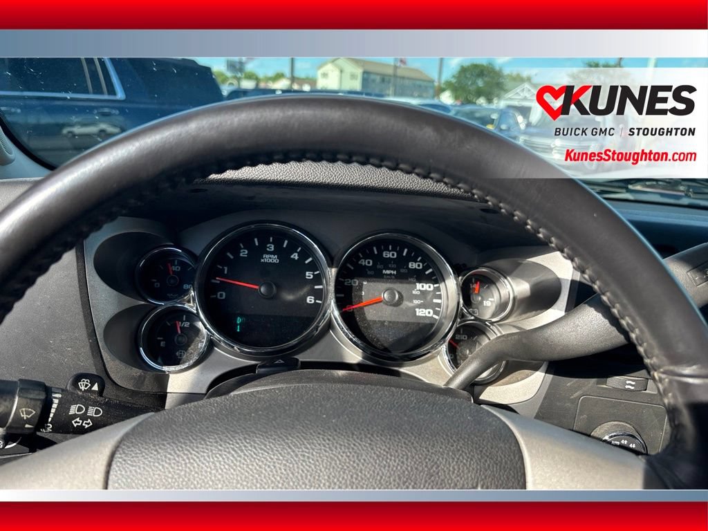 Used 2009 GMC Sierra 1500 SLE w/ Power Pack Plus AWD/4WD image 16