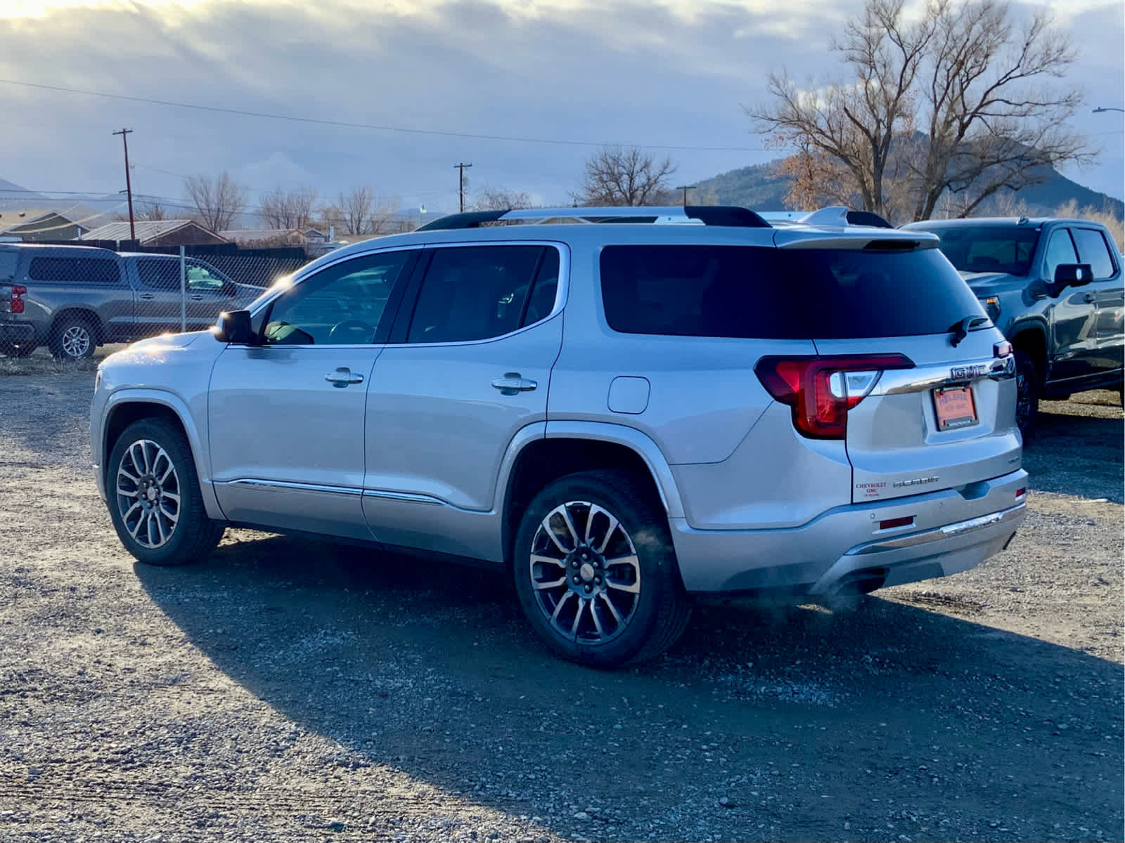 Used 2020 GMC Acadia Denali w/ Denali Ultimate Package image 4