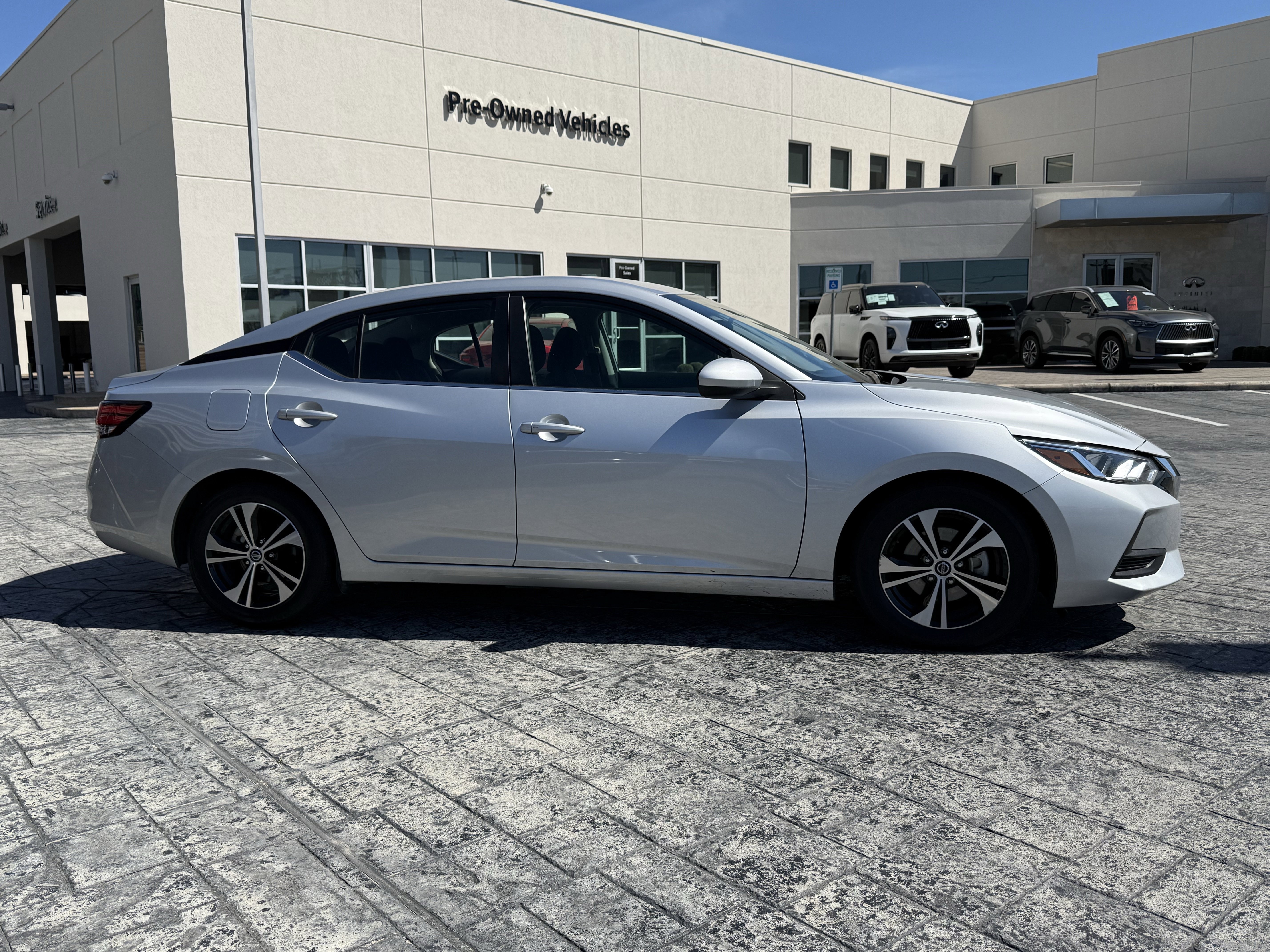 Used 2023 Nissan Sentra SV image 8