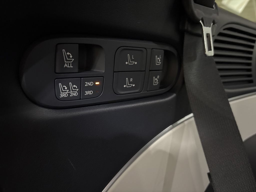 Used 2026 Hyundai Palisade Calligraphy AWD/4WD image 37
