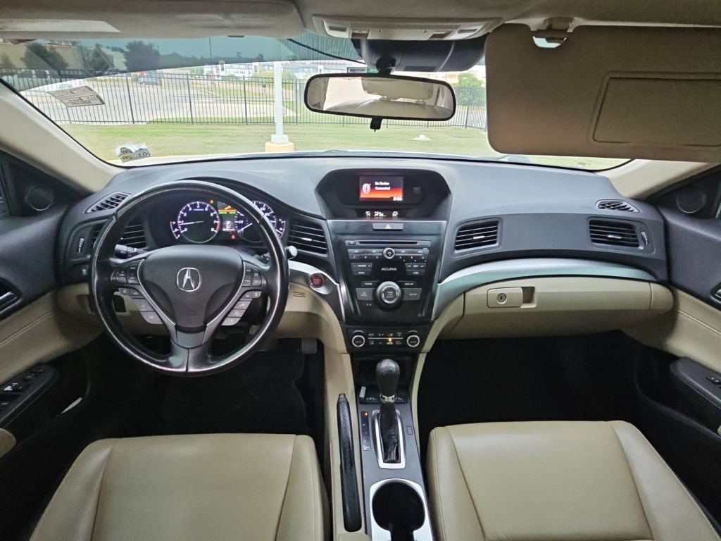 Used 2017 Acura ILX FWD image 24
