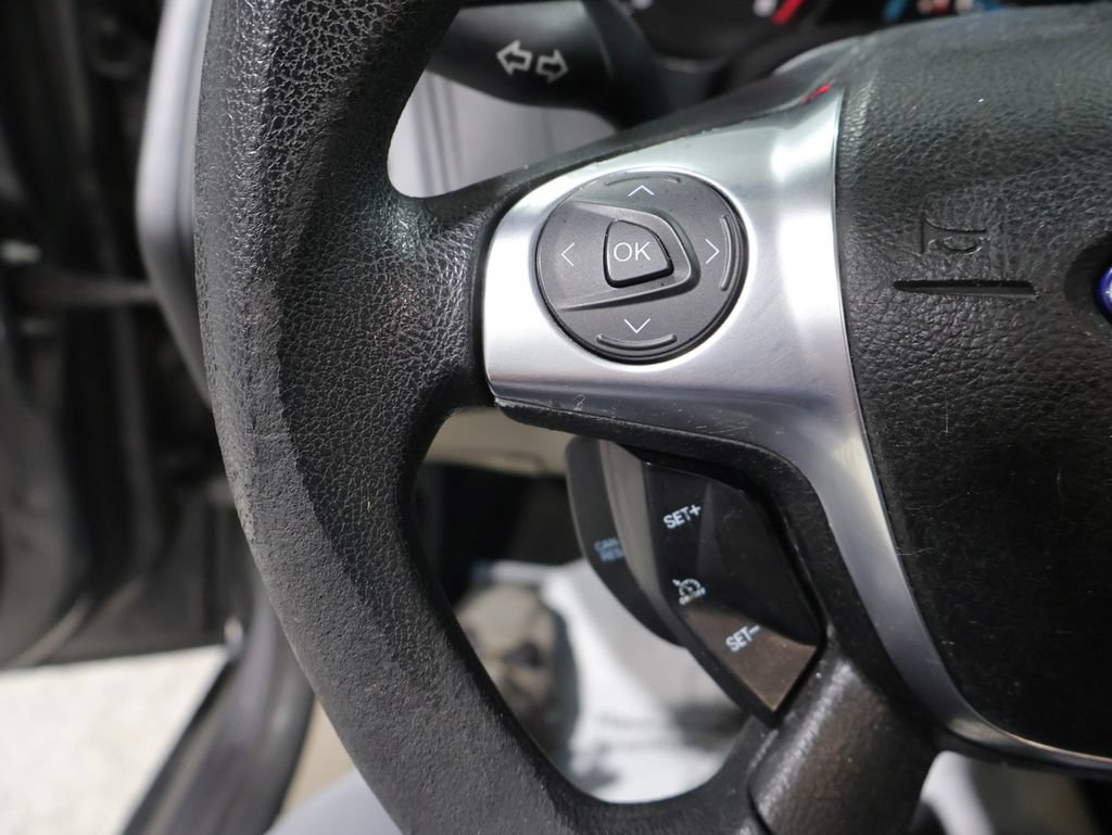 Used 2012 Ford Focus SE FWD image 4