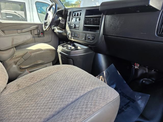 Used 2022 GMC Savana 2500 w/ Driver Convenience Package RWD image 12
