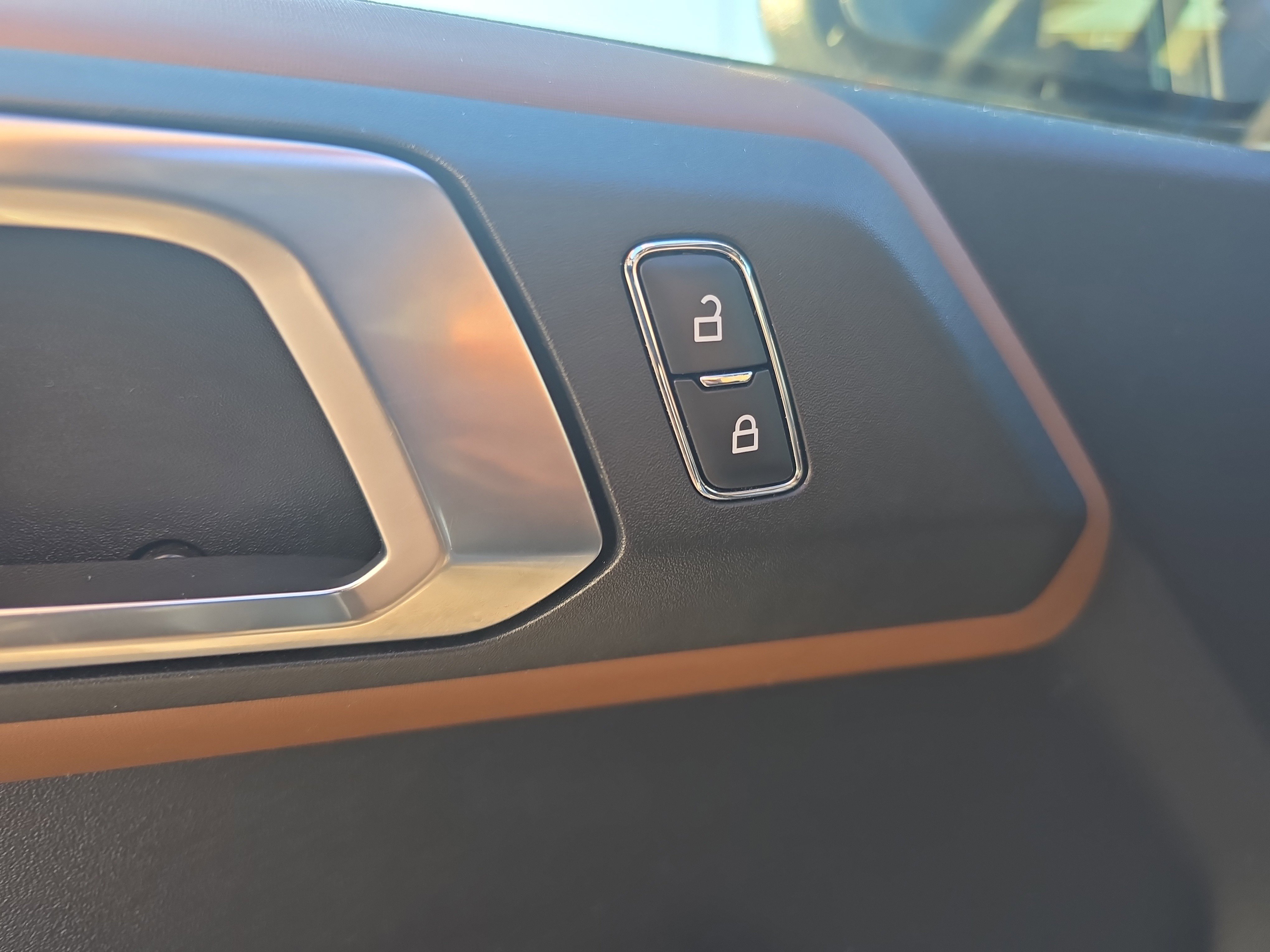 Used 2023 Ford Bronco Outer Banks image 18