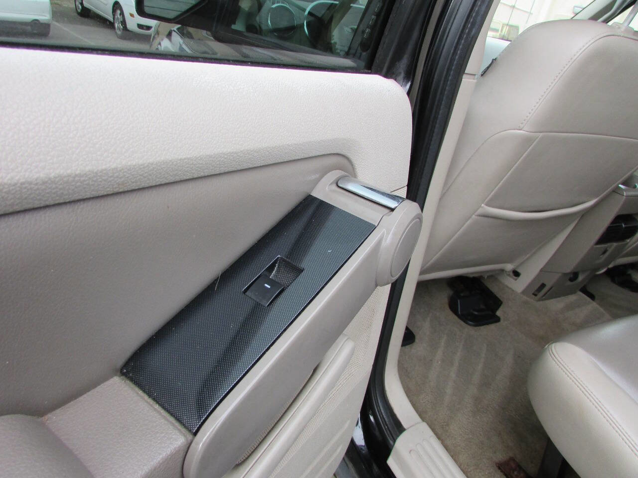 Used 2006 Ford Explorer XLT AWD/4WD image 20