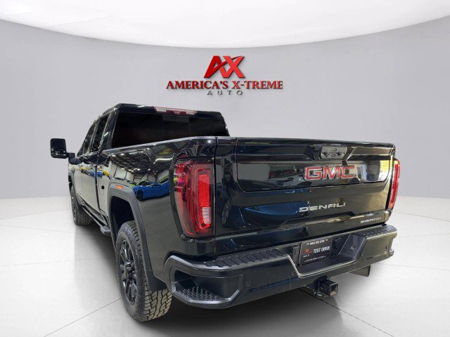 Used 2022 GMC Sierra 2500 Denali w/ Denali Black Diamond Edition image 5