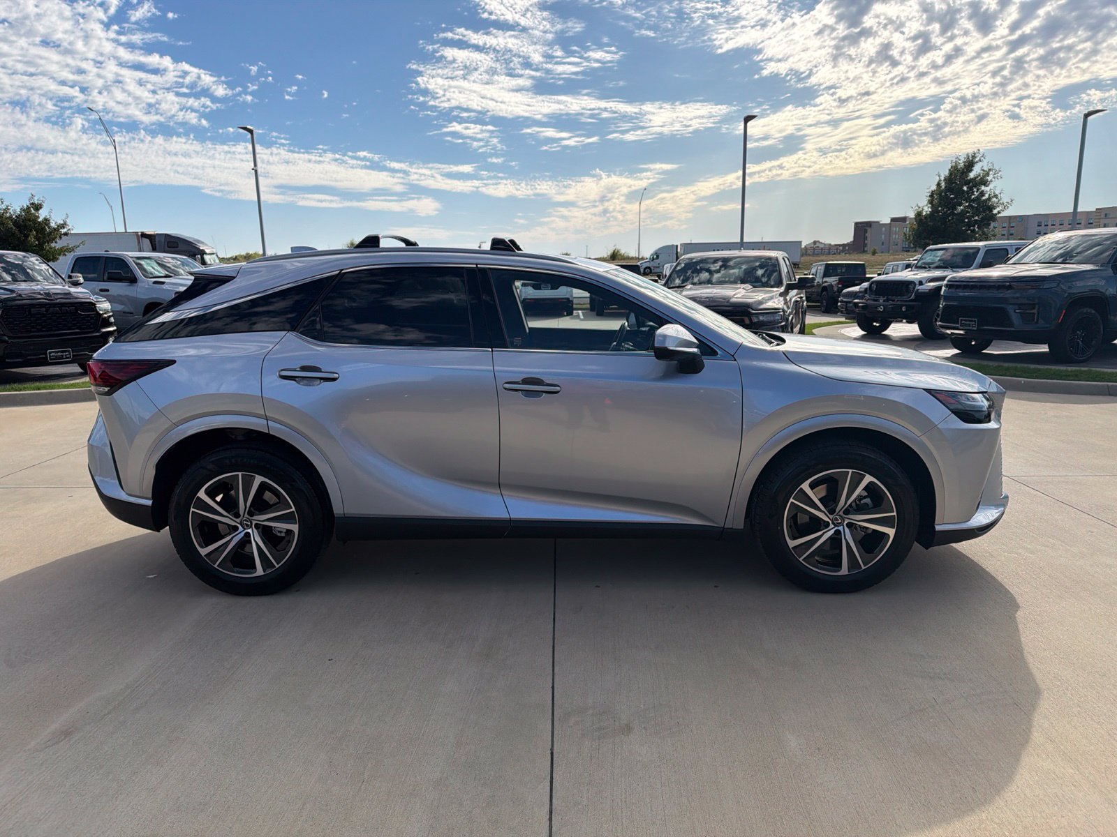 Used 2024 Lexus RX 350 Premium w/ Cold Area Package FWD image 6