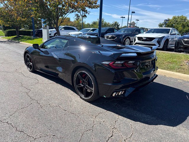 Used 2021 Chevrolet Corvette Stingray Preferred Conv w/ Z51 Performance Package RWD image 3