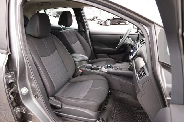 Certified 2025 Nissan Leaf S FWD image 26