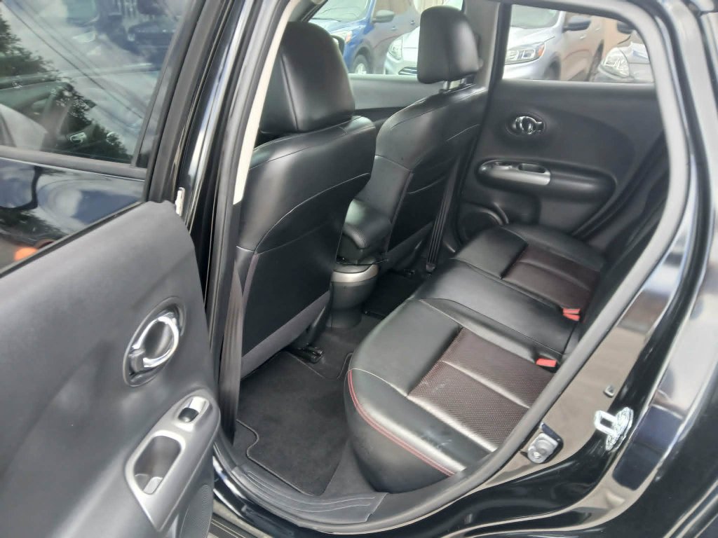 Used 2017 Nissan Juke SL FWD image 11