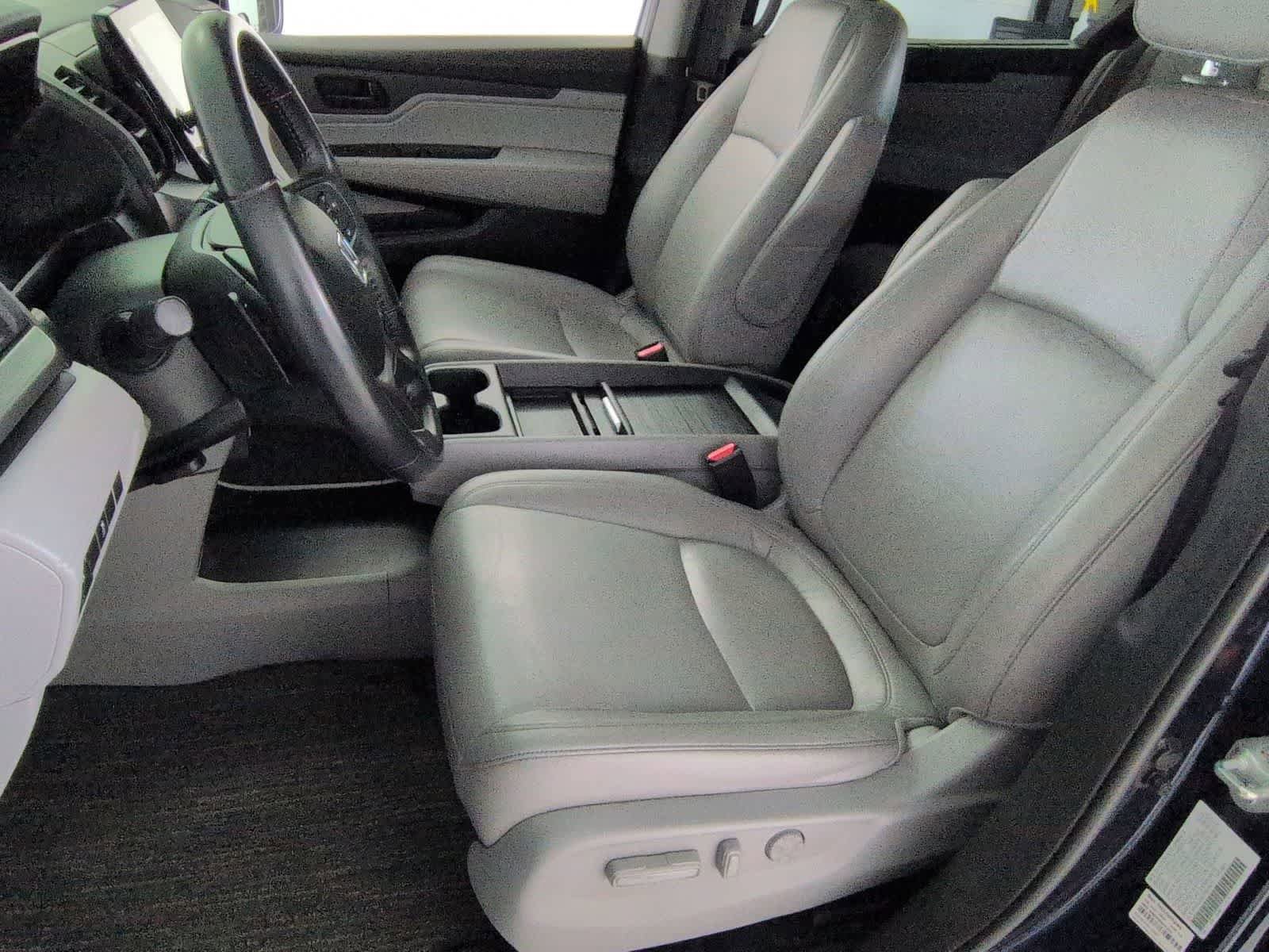 Used 2023 Honda Odyssey EX-L image 16