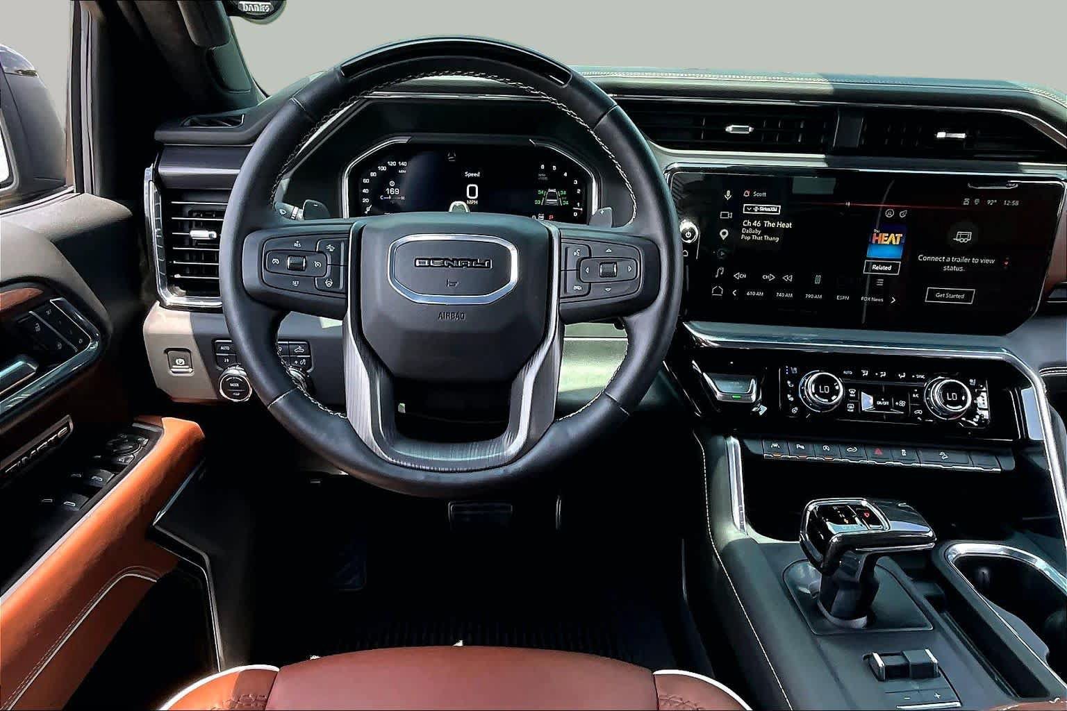 Certified 2025 GMC Sierra 1500 Denali Ultimate AWD/4WD image 14