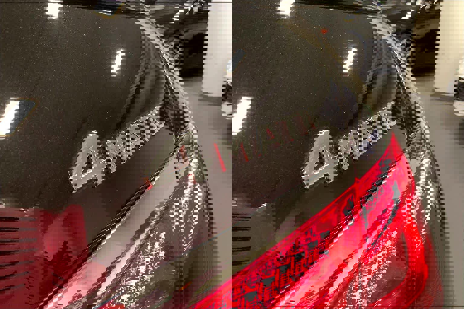 Used 2025 Mercedes-Benz S 500 4MATIC image 9