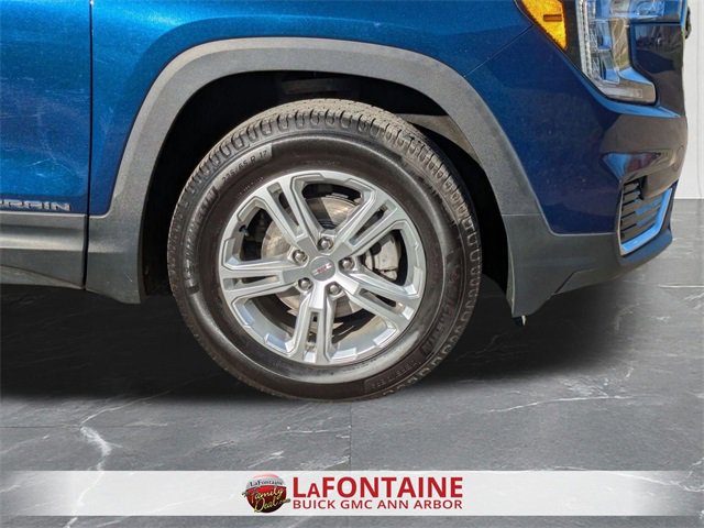 Certified 2022 GMC Terrain SLE w/ Driver Convenience Package image 32