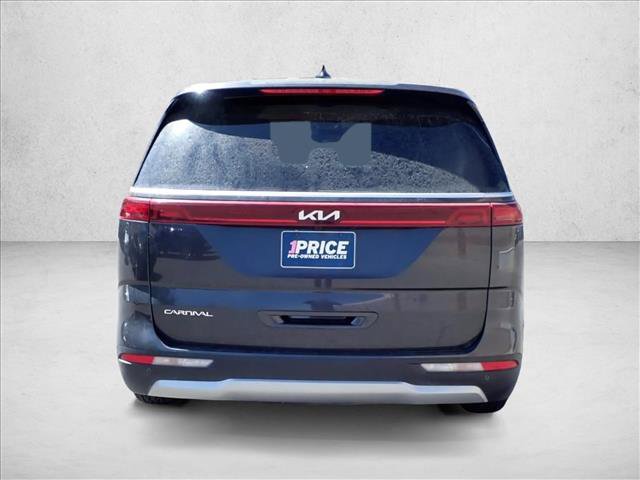 Used 2024 Kia Carnival EX FWD video 2