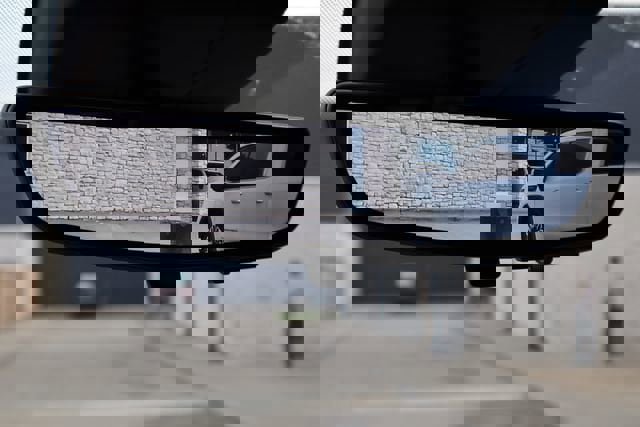 Used 2026 GMC Yukon AT4 Ultimate AWD/4WD image 32