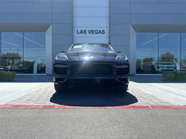Used 2020 Porsche Cayenne Turbo AWD/4WD image 2