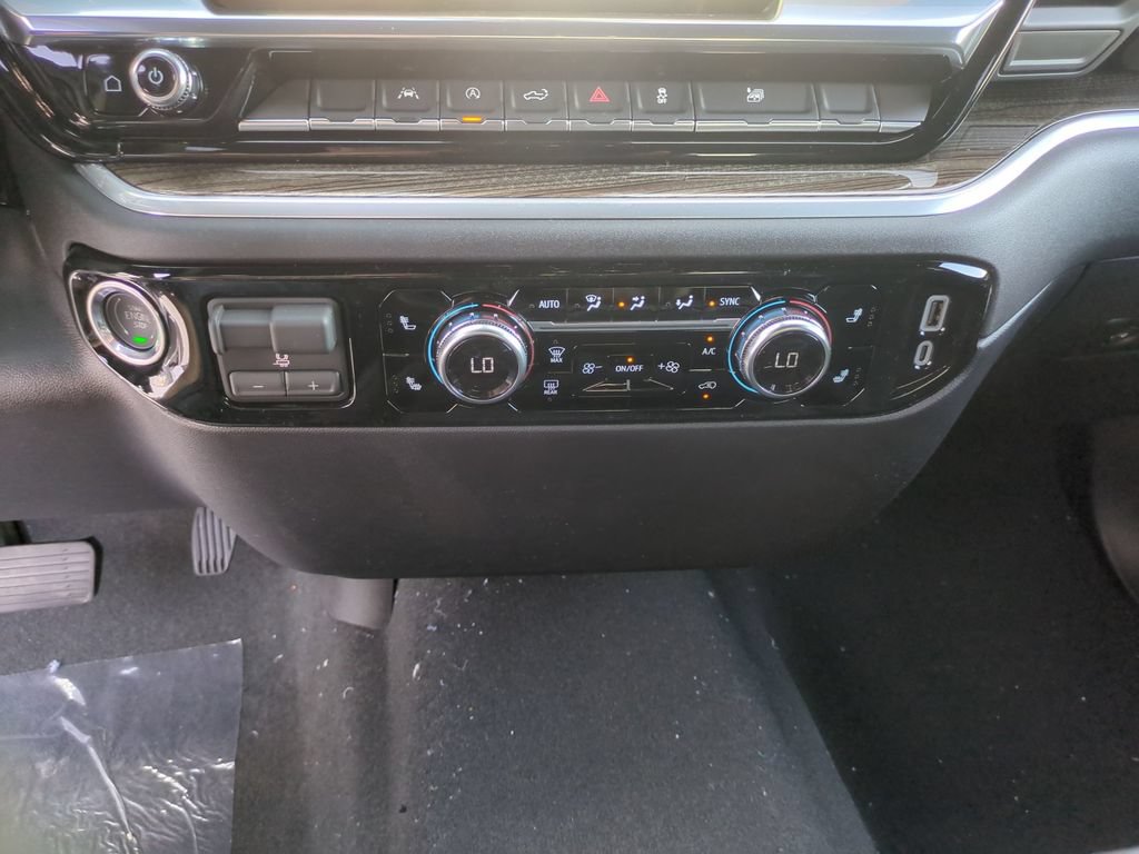 New 2026 GMC Sierra 1500 Elevation AWD/4WD image 14
