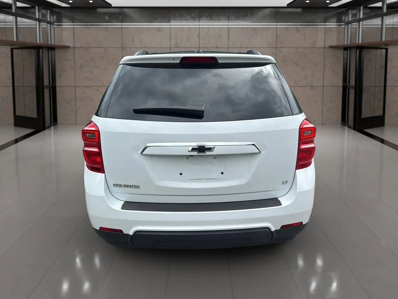 Used 2017 Chevrolet Equinox LT w/ Sport Edition FWD image 6