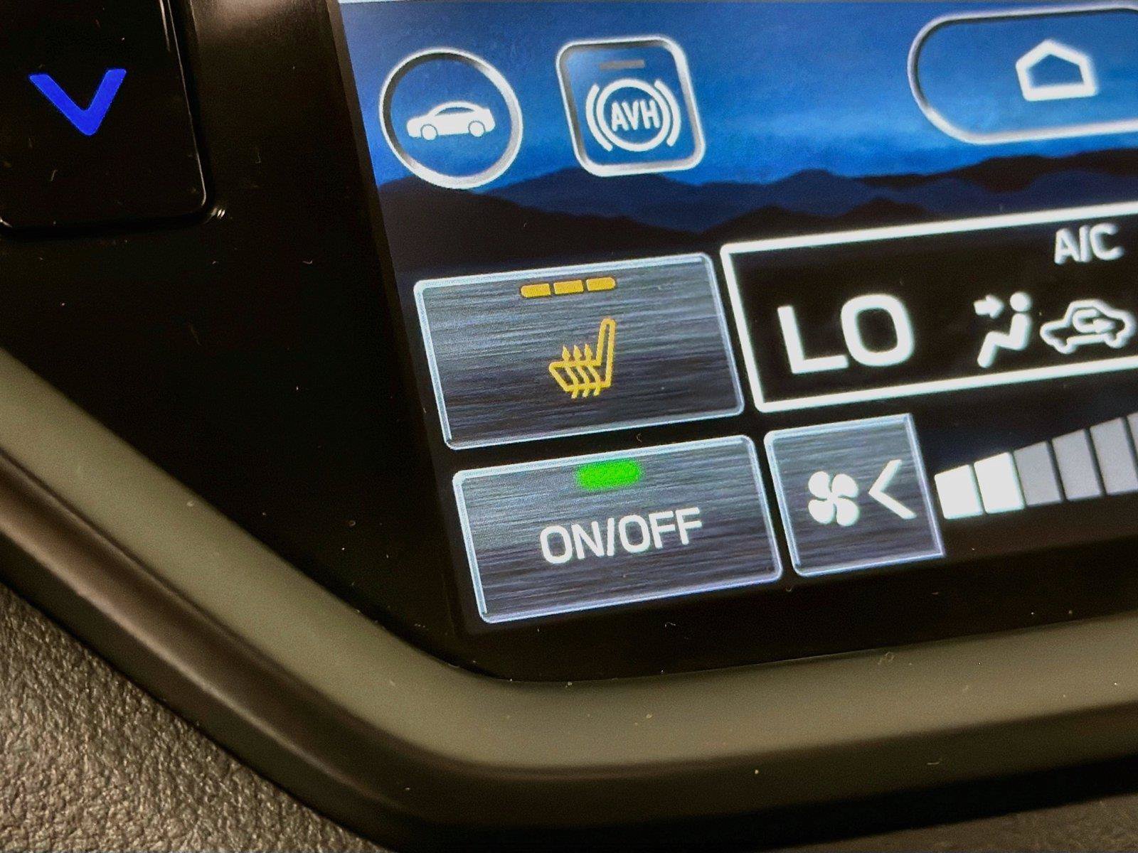 Used 2026 Subaru Ascent Premium AWD/4WD image 24