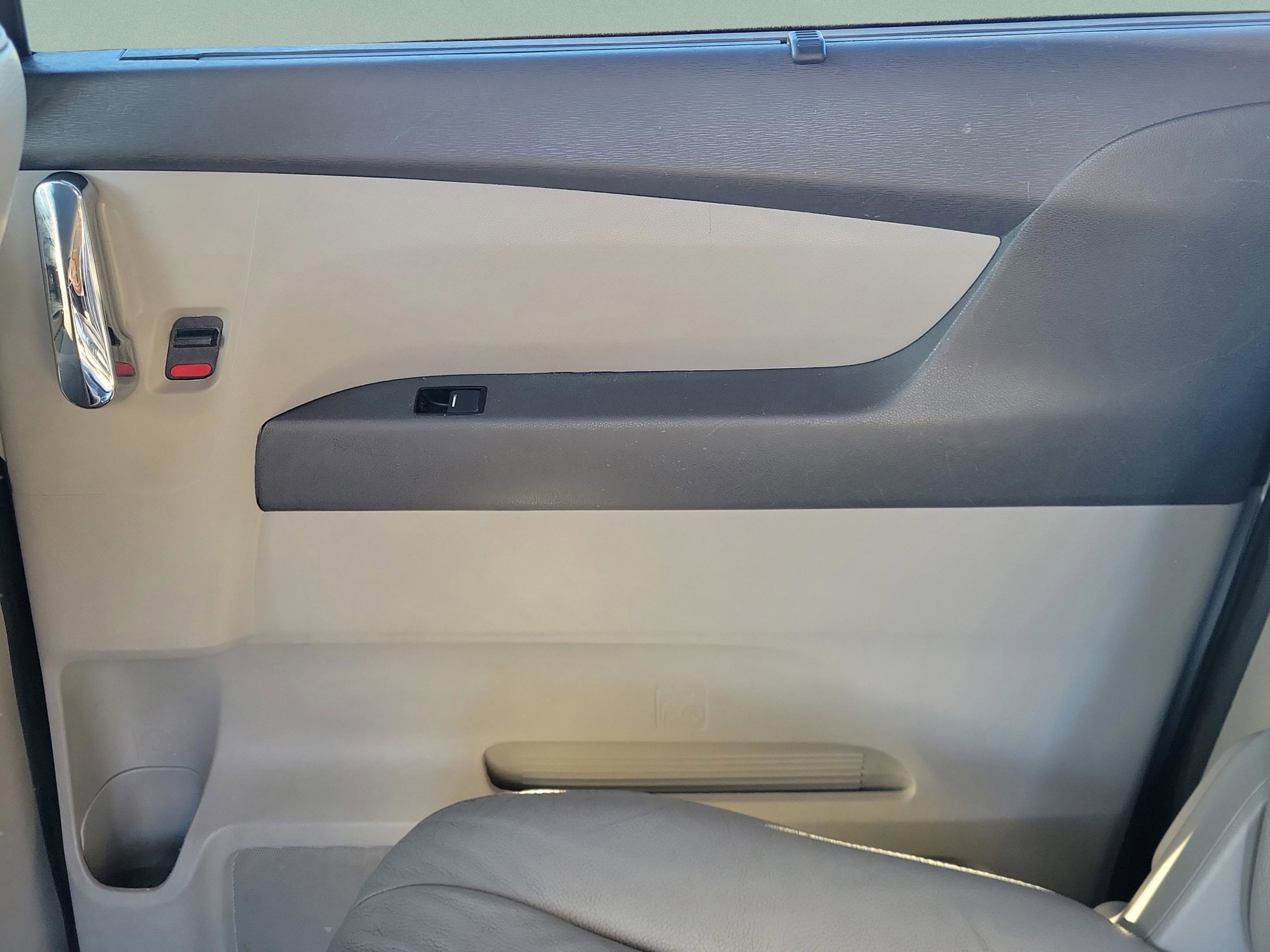 Used 2016 Honda Odyssey EX-L image 9