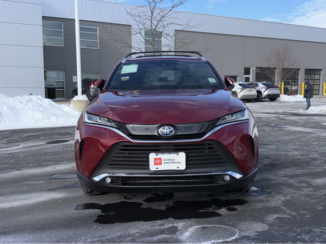 Used 2024 Toyota Venza XLE image 9