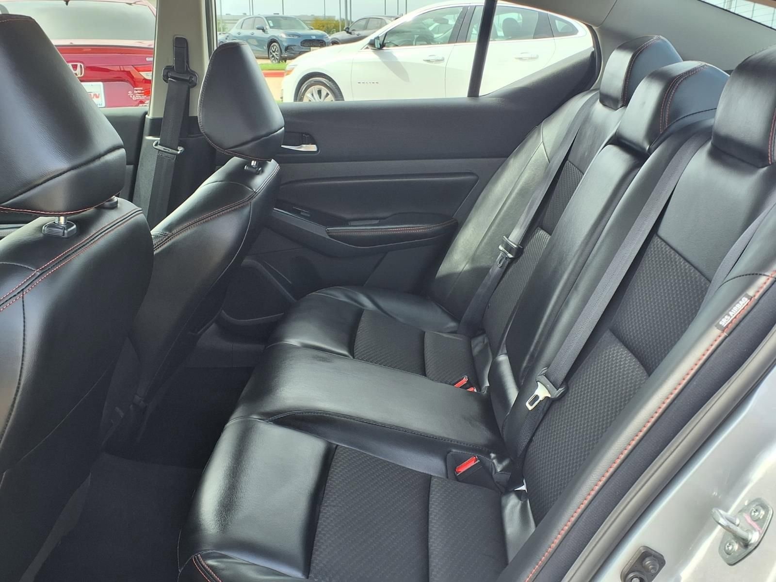 Used 2024 Nissan Altima 2.5 SR image 13