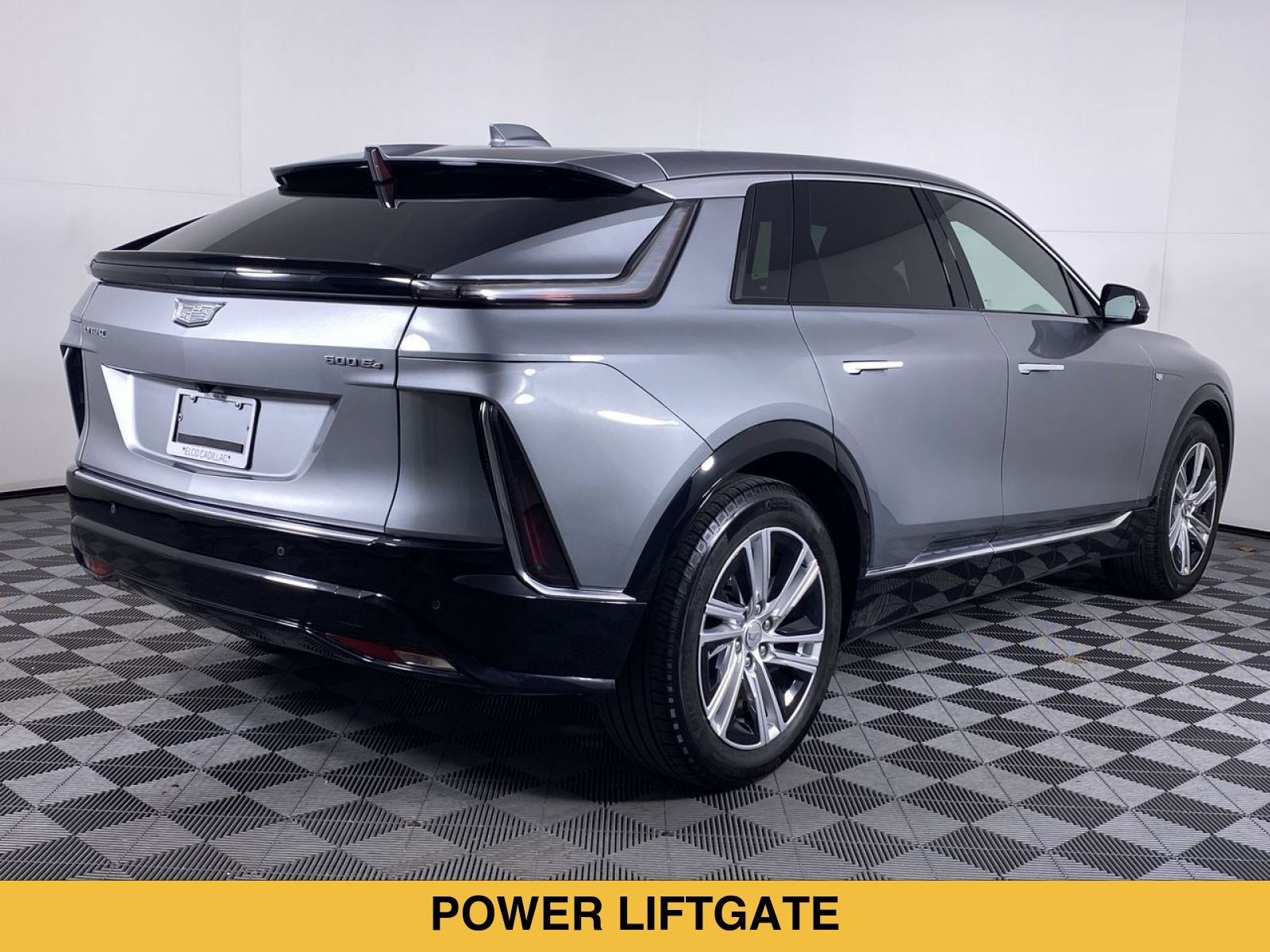 Certified 2024 Cadillac Lyriq Tech AWD/4WD image 19