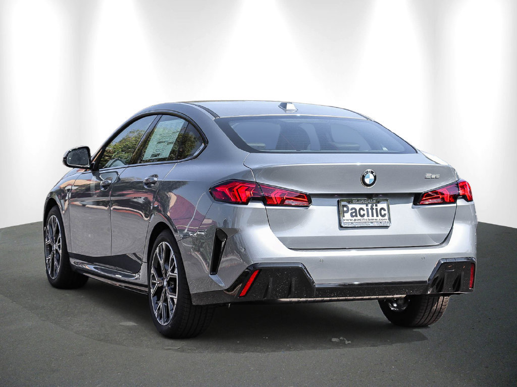 New 2026 BMW 228i w/ Technology Package FWD image 4
