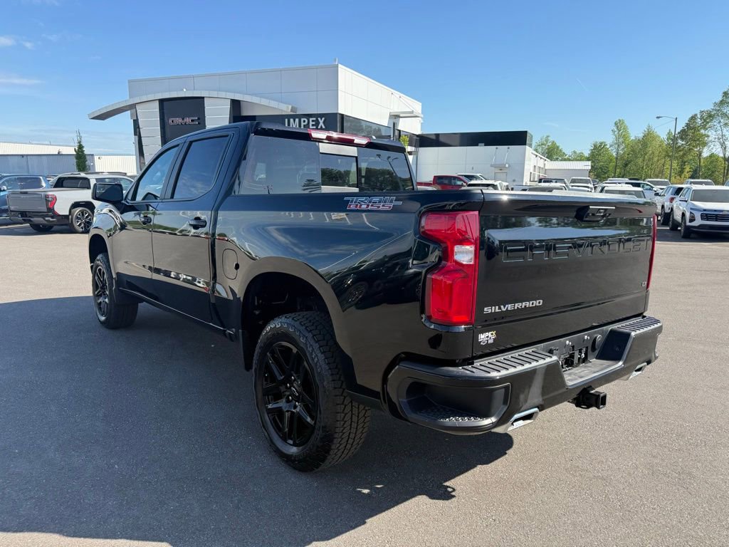 New 2026 Chevrolet Silverado 1500 LT Trail Boss w/ Convenience Package II AWD/4WD image 3