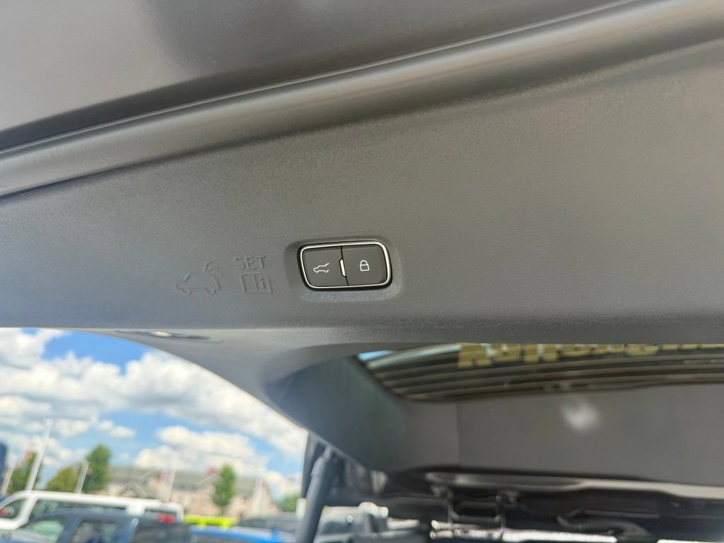 New 2026 Ford Expedition Active AWD/4WD image 48