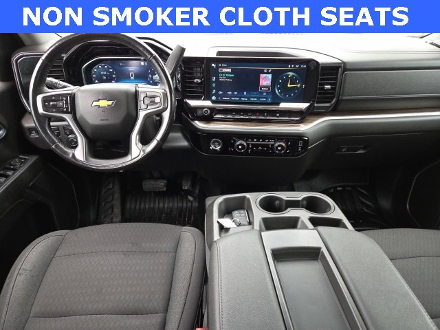 Used 2022 Chevrolet Silverado 1500 LT image 3