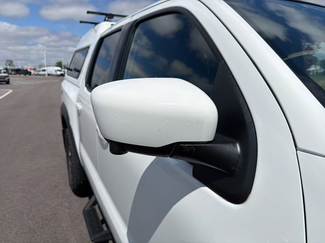 Used 2023 Nissan Frontier PRO-4X w/ Pro-4X Premium Package AWD/4WD image 5