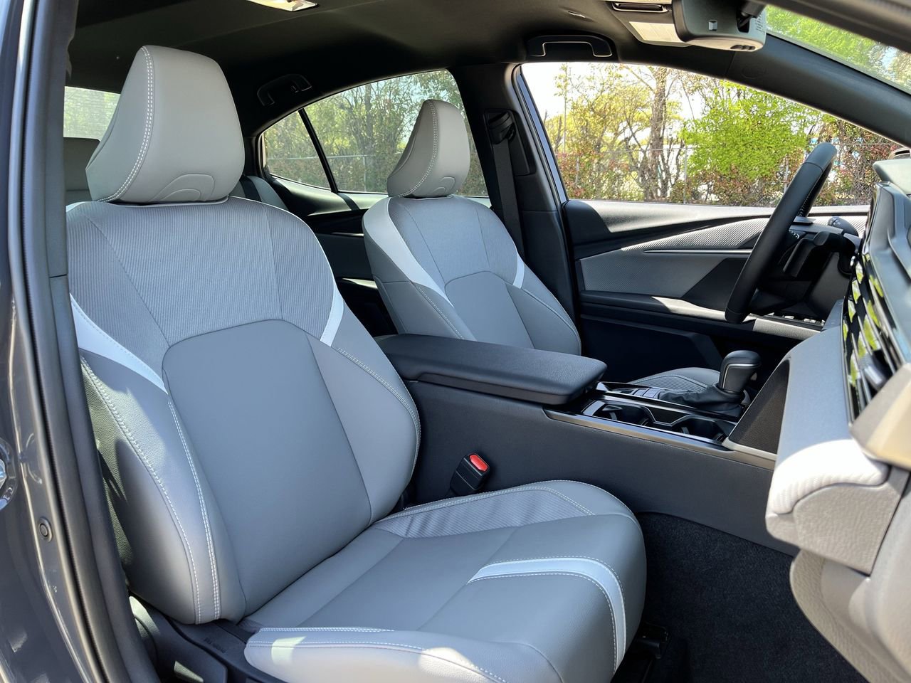 Used 2026 Toyota Camry SE w/ Convenience Package image 24