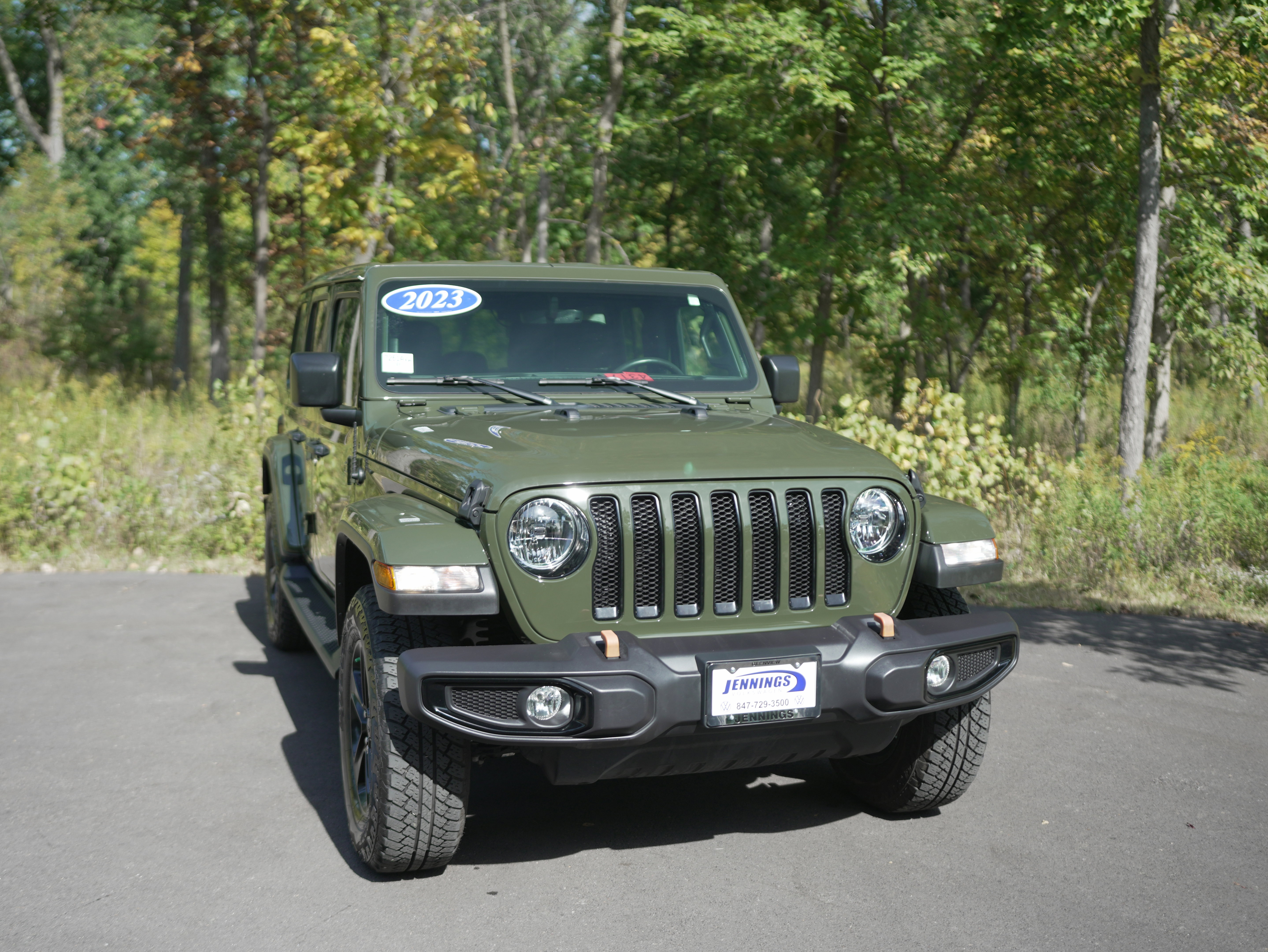 Used 2023 Jeep Wrangler Unlimited Sahara image 2