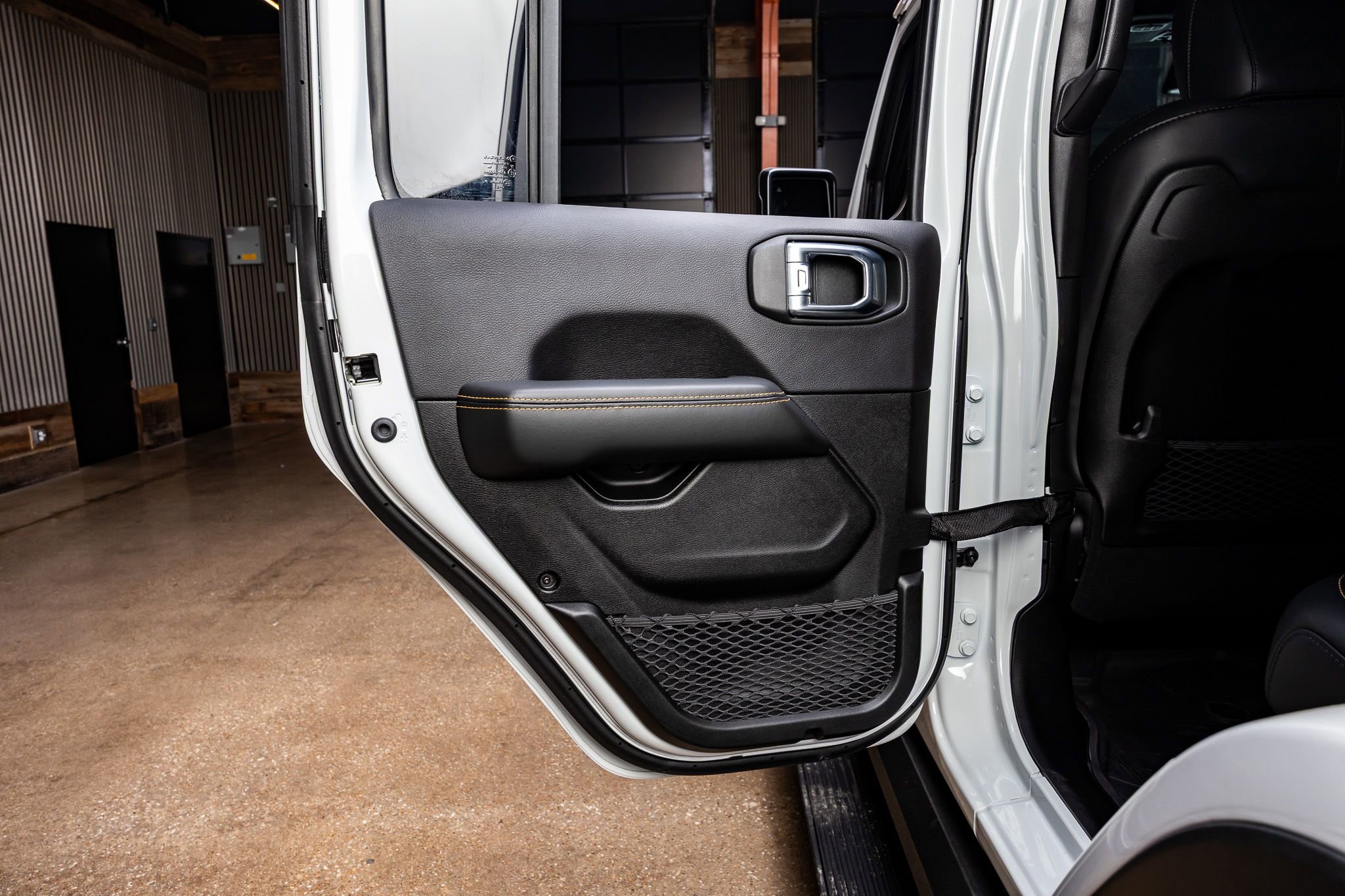 Used 2024 Jeep Wrangler Unlimited Rubicon 392 image 36