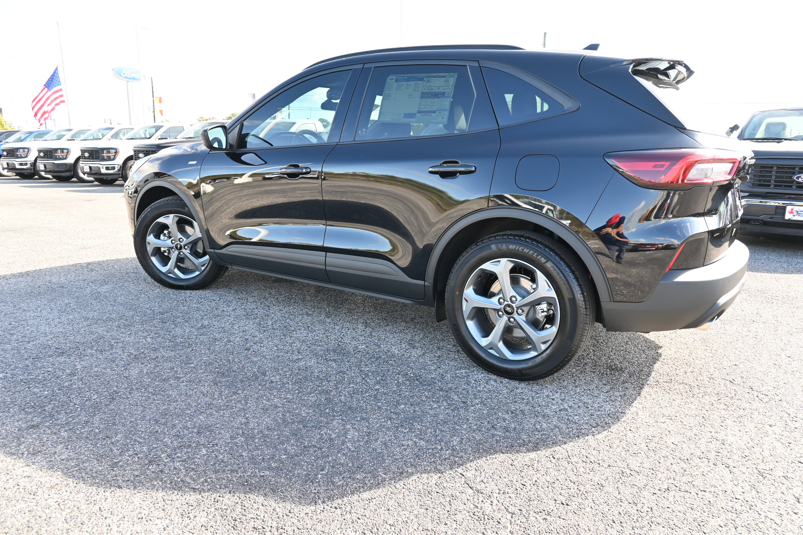 New 2026 Ford Escape ST-Line image 7