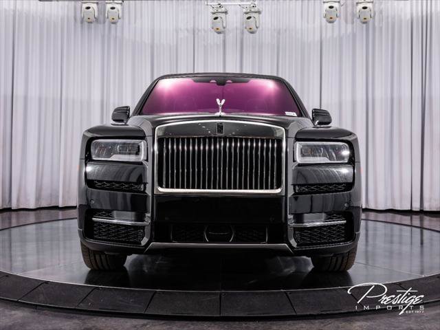 Used 2023 Rolls-Royce Cullinan AWD/4WD image 2