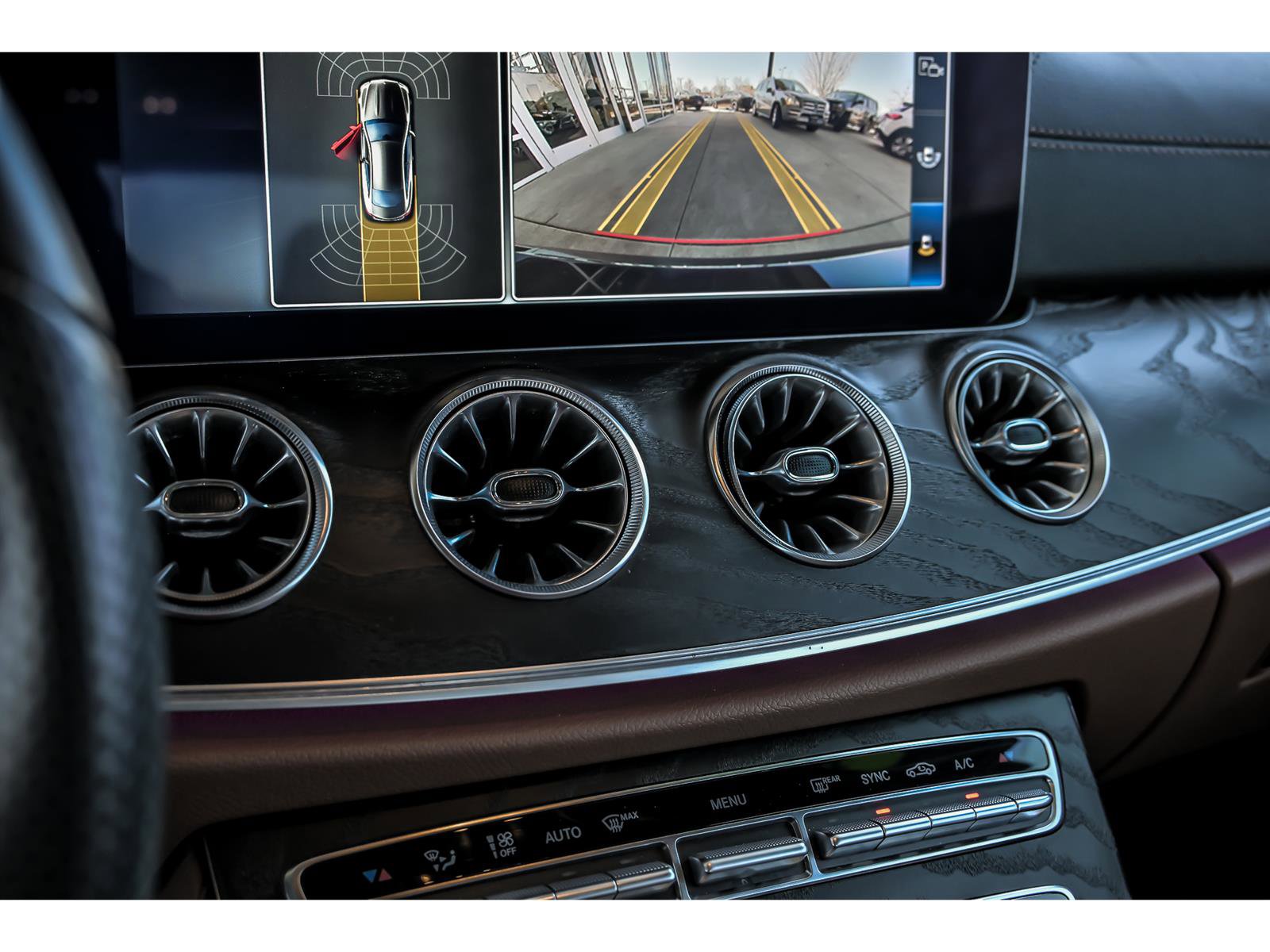 Used 2018 Mercedes-Benz E 400 4MATIC Coupe image 22