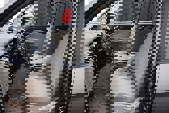 Used 2013 Ford C-MAX SE FWD image 12