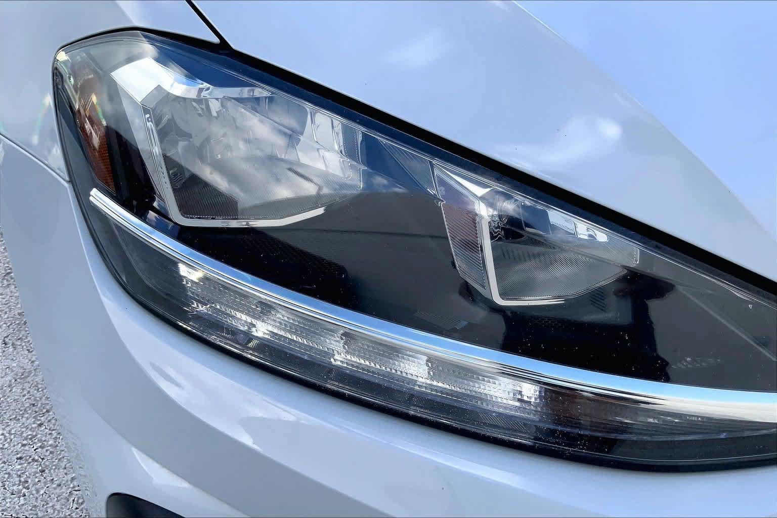 Used 2019 Volkswagen GTI S FWD image 31