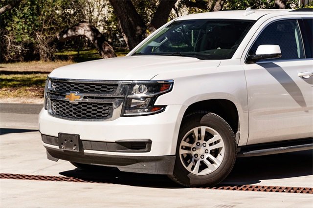 Used 2019 Chevrolet Tahoe LT image 3